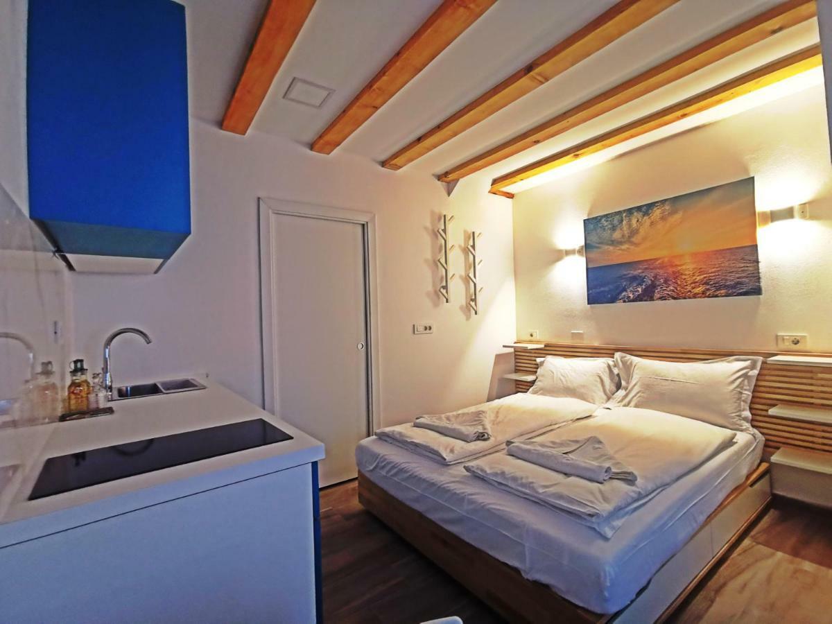 Ribiska Hisa - Old Piran Fisherman'S House 外观 照片