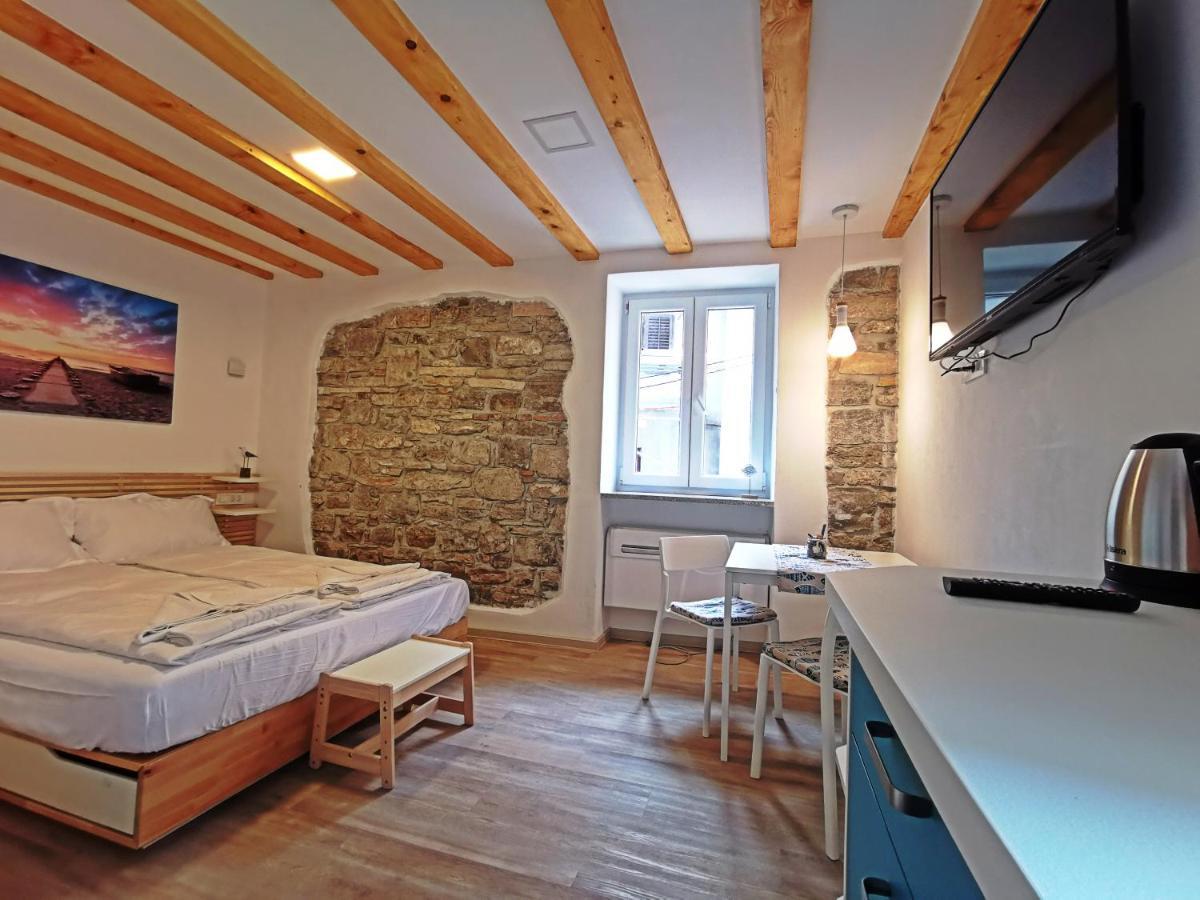 Ribiska Hisa - Old Piran Fisherman'S House 外观 照片